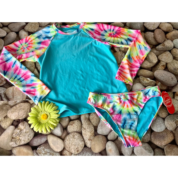 🌴NWT 2 PIECE SWIM SUIT-10/12 - Picture 1 of 4